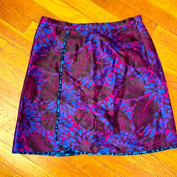 J. Crew vibrant jacquard skirt EUC 4 - Picture 2 of 5